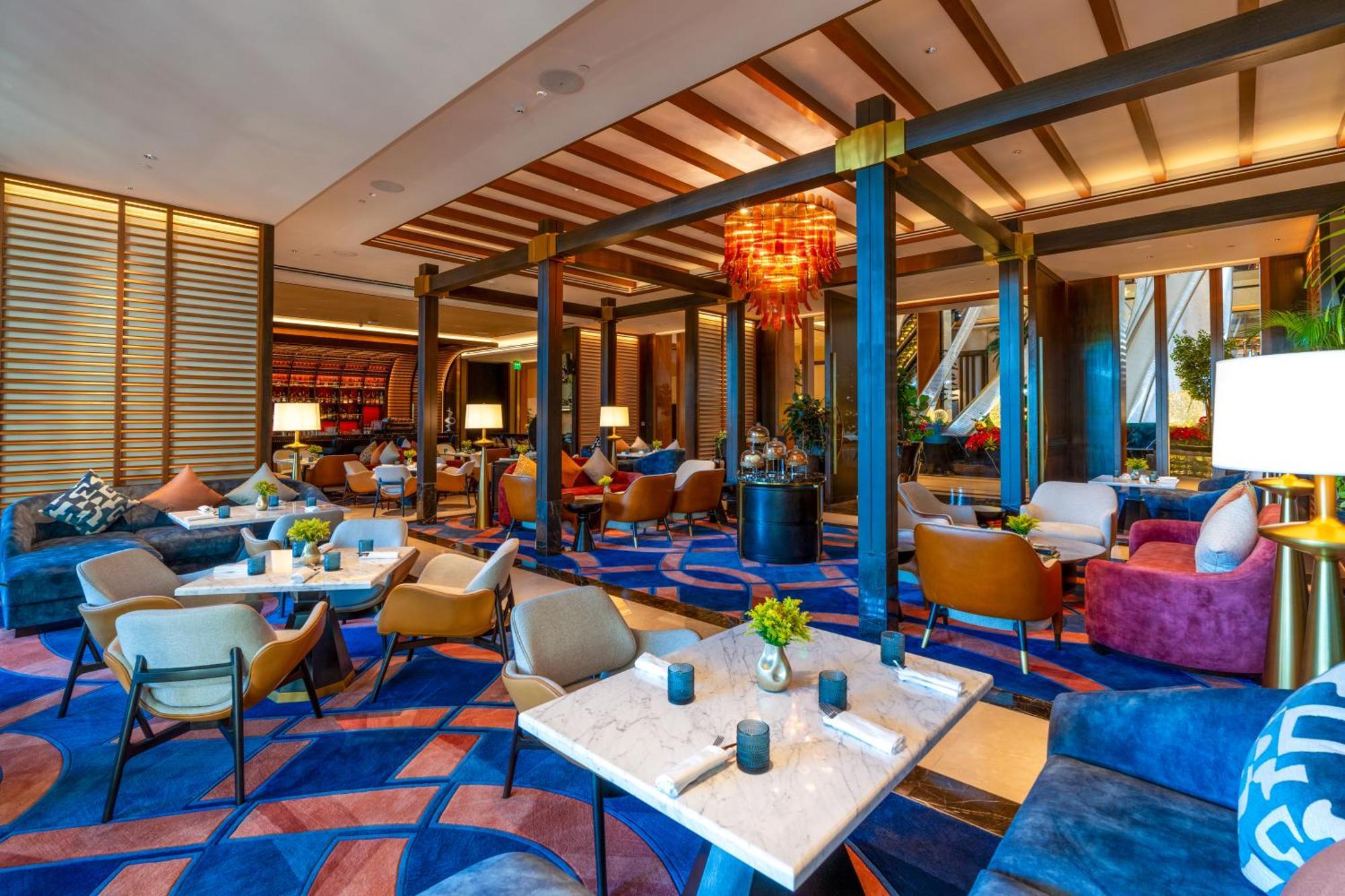Solaire Resort North Quezon City Esterno foto