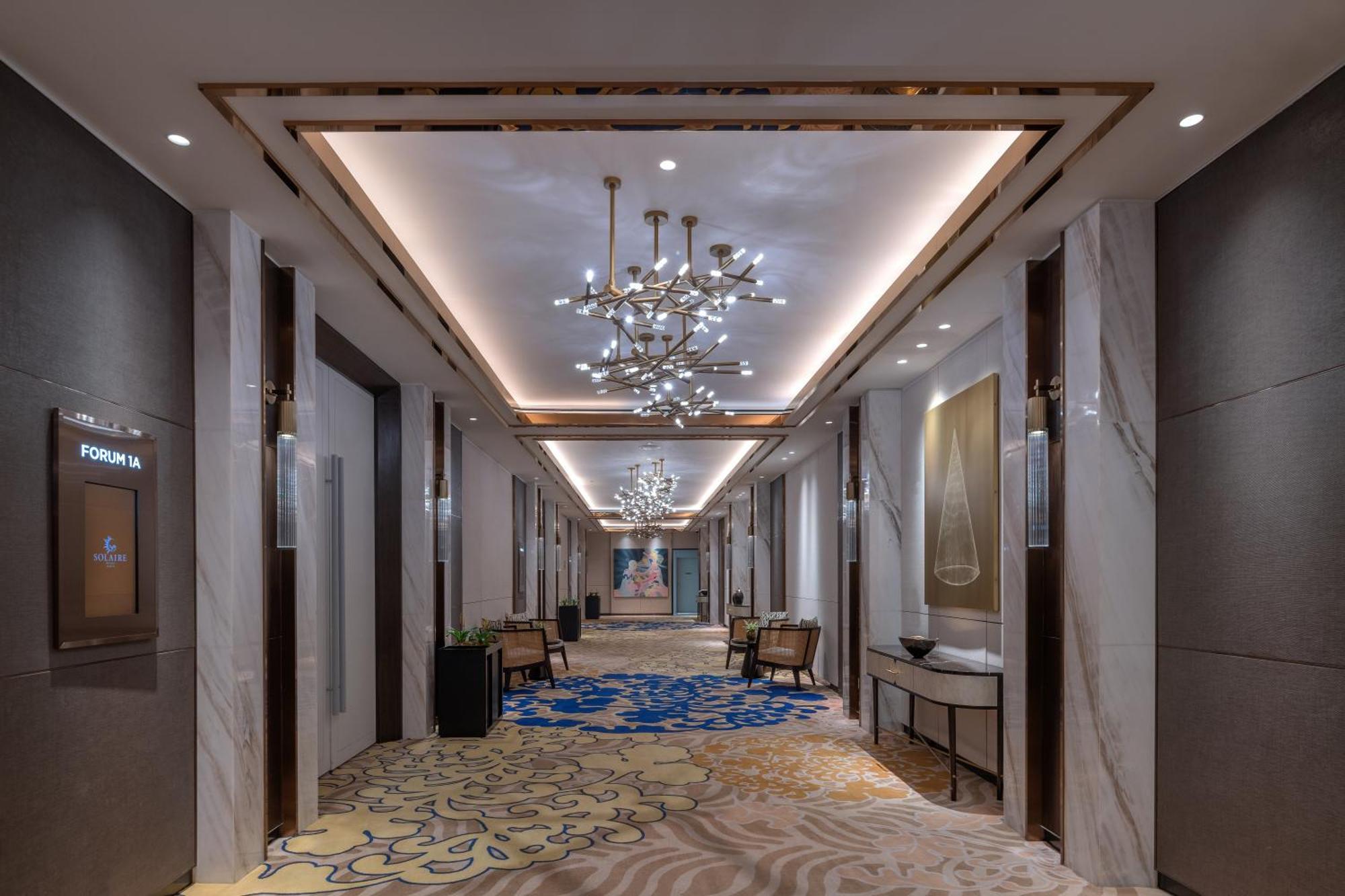 Solaire Resort North Quezon City Esterno foto